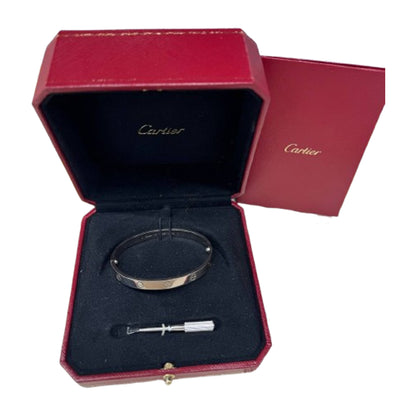 Cartier classic LOVE bracelet CRB6067618 , Certificate 2022 18K White gold Size 18cm  Pre-Owned