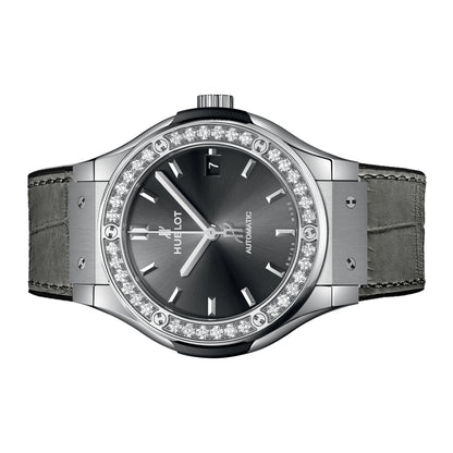 Hublot Classic 38mm Fusion Racing Grey Titanium Diamonds Bezel 565.NX.7071.RX.1204 PreOwned